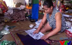 Làng nghề vàng mã tất bật vào mùa