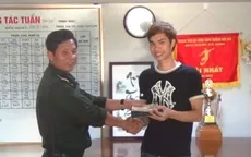 Hành khách nhận lại 1 triệu Yen Nhật đánh rơi tại sân bay