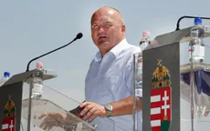 Bộ trưởng Quốc phòng Hungary từ chức