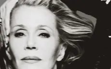 Jane Fonda vẫn quyến rũ ở tuổi 77