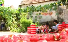 Làng sản xuất đồ chơi Trung thu truyền thống vào mùa