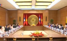 Chủ tịch Quốc hội Lào thăm chính thức Việt Nam