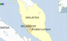 Lật thuyền chở 100 người ngoài khơi Malaysia