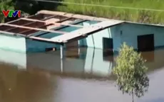 Lũ lụt nhấn chìm nhiều nhà cửa tại Paraguay