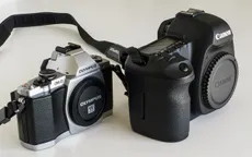 Olympus “dìm hàng” máy ảnh DSLR