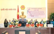 Chủ tịch Quốc hội gặp mặt nguyên đại biểu Quốc hội chuyên trách