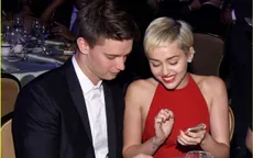 Miley đã quay lại với bạn trai ngoại tình
