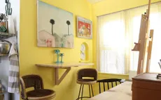 Ngôi nhà sinh động với mảng tường màu nắng
