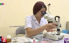 Đóng góp thầm lặng của những người làm nghề... nuôi muỗi