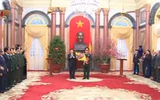 Chủ tịch nước trao QĐ phong hàm Thượng tướng cho đồng chí Huỳnh Ngọc Sơn