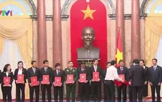 Chủ tịch nước trao quyết định bổ nhiệm thẩm phán TAND Tối cao