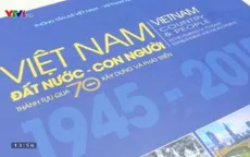 Sách ảnh: Việt Nam - Đất nước - Con người