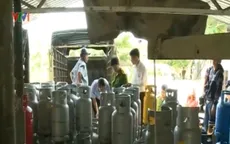 Long An: Bắt quả tang cơ sở sang chiết gas trái phép