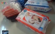 Khăn giấy ướt giả và những chiêu thức móc túi người tiêu dùng