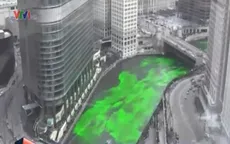 Nhuộm xanh dòng sông Chicago nhân Lễ Thánh Patrick