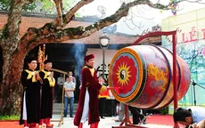 Du khách nô nức về dự khai hội Tây Thiên 2015