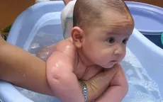 Phòng tránh rôm sảy cho trẻ trong mùa nắng nóng