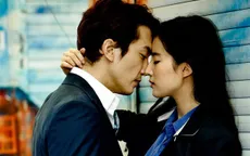 Song Seung Hun "khóa môi" Lưu Diệc Phi say đắm