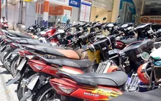 Hà Nội: Dịch vụ trông giữ xe tăng giá “cắt cổ” ngày Tết