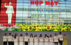 Bình Dương biểu dương giáo viên và học sinh xuất sắc