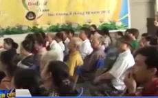 Người nghèo vay nặng lãi để... tham gia từ thiện