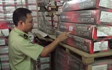 Tạm thu lượng lớn ván sàn Trung Quốc giả mạo ván sàn Đức