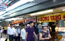 Đổ xô đi bán vàng ở chợ Đông Ba: Do tin đồn thất thiệt