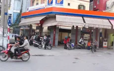 Bắt quả tang 2 cây xăng gắn chíp gian lận