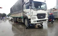 Lâm Đồng: Xe chở gỗ lậu gây tai nạn khiến 2 người thương vong