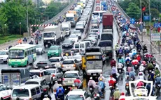 Ý kiến trái chiều về đề xuất tăng lệ phí đăng ký xe máy