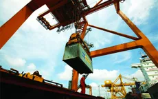 Nhập khẩu của Việt Nam vượt ngưỡng 100 tỷ USD