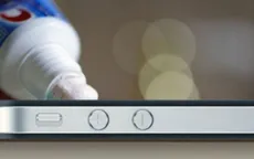 8 cách loại bỏ vết xước trên smartphone và tablet