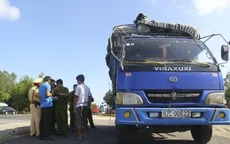 Bắt hơn 9 tấn xương động vật hôi thối trên đường chế biến thành bột nêm