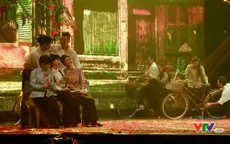 Giai điệu tự hào: Ký ức không phai qua từng trang hồi ký lịch sử