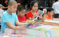 Hội sách thiếu nhi 2016 thu hút đông đảo độc giả nhí Thủ đô