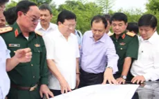 PTTg Trịnh Đình Dũng thị sát sân bay Tân Sơn Nhất và tuyến metro