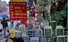 Điểm báo sáng 27/1: Bất an đồ chống rét "trôi nổi"