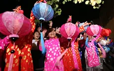 Khay đồ ăn tiện lợi thắng lớn mùa Trung thu xứ Hàn