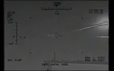 Hải quân Mỹ công bố hình ảnh Iran phóng rocket