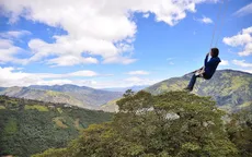 Giật mình với xích đu "tận cùng thế giới" ở Ecuador