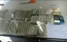 Sơn La: Bắt quả tang 2 đối tượng vận chuyển 12 bánh heroin