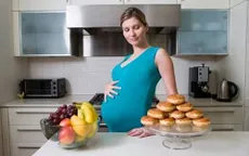 Bà bầu ăn nhiều chất ngọt nhân tạo, con dễ béo phì