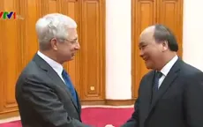 Phó Thủ tướng Nguyễn Xuân Phúc tiếp Chủ tịch Quốc hội Pháp