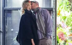 Jennifer Lawrence công khai hôn bạn trai lớn tuổi trên phố