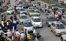 Hà Nội kiểm soát taxi ngoại tỉnh