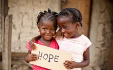 "Hãy cho chúng tôi 1 năm" - Chiến dịch cách mạng hóa giáo dục ở Liberia