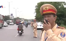 Đồng loạt ra quân đảm bảo ATGT trên QL5