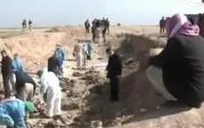 Phát hiện 72 ngôi mộ tập thể chôn hàng nghìn nạn nhân bị IS sát hại