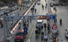 Bộ GTVT: Hà Nội có quyền cấm Uber, Grab taxi ở 11 tuyến phố nếu cần