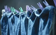 Cách giặt quần jeans không bị phai màu